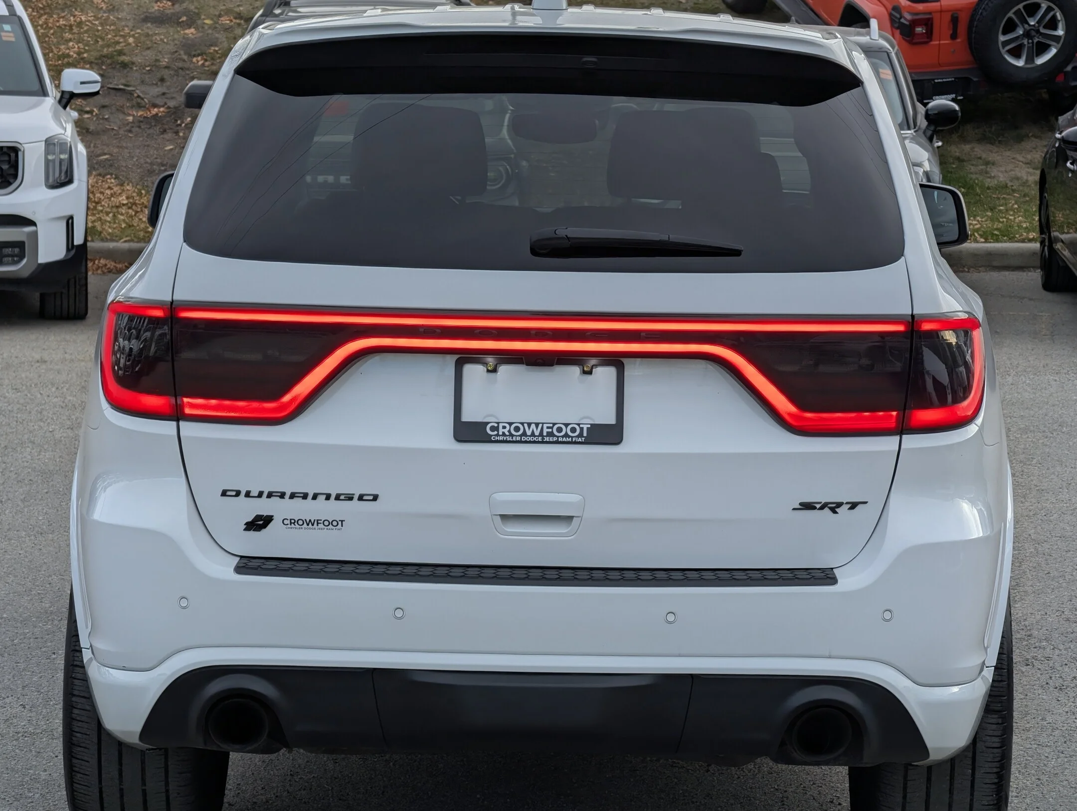 Used 2022 White Dodge SRT 392 - Black Pkg - Trailer Tow IV - Sunroo - SRT 392 AWD image 7