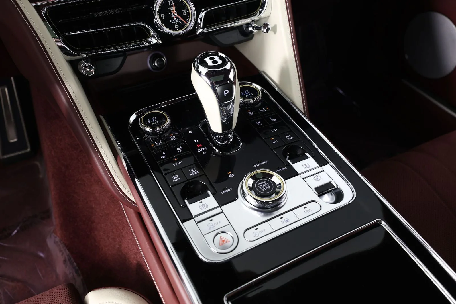 2024 Bentley Flying Spur Speed - Photo 20