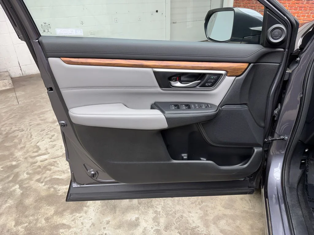 Certified Used 2021 Gray Honda EX-L image 9