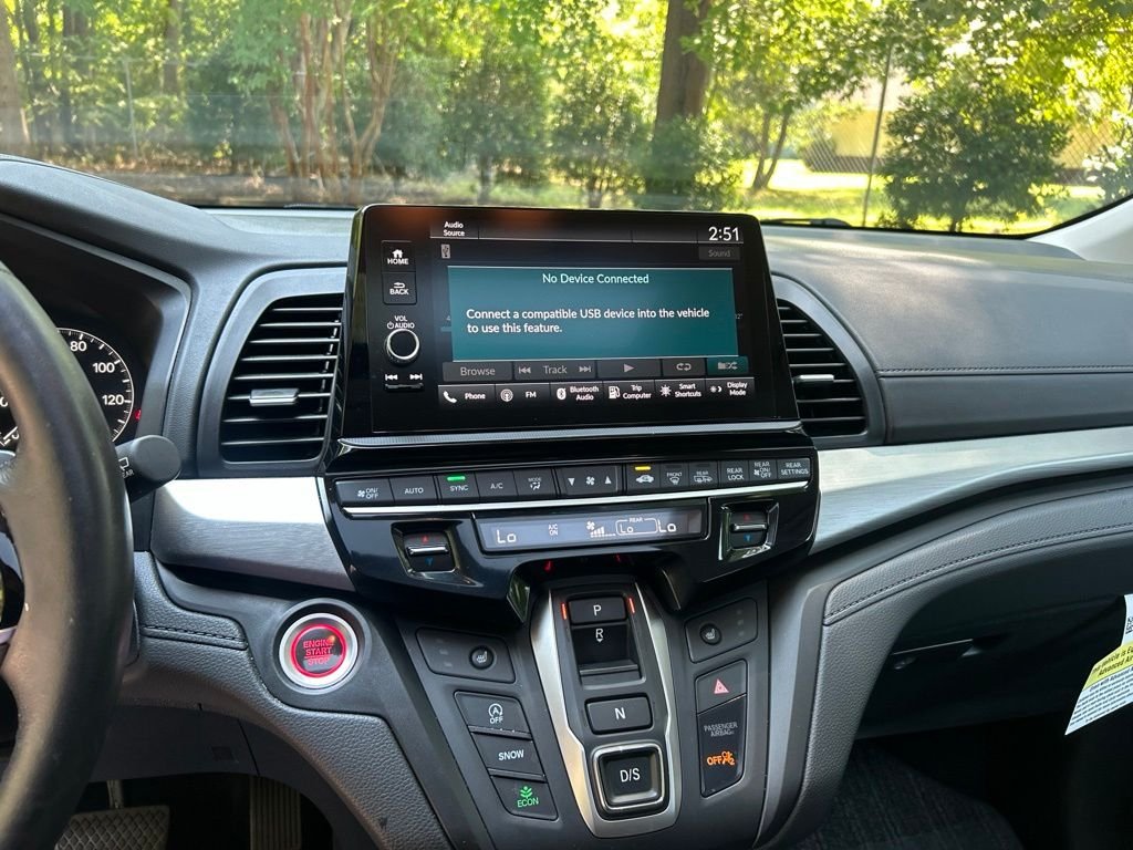 2025 Honda Odyssey EX-L - Photo 16
