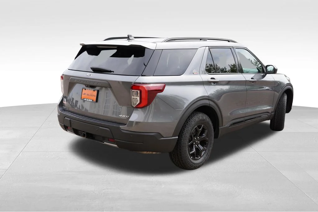 Used 2023 Carbonized Gray Metallic Ford Timberline image 5