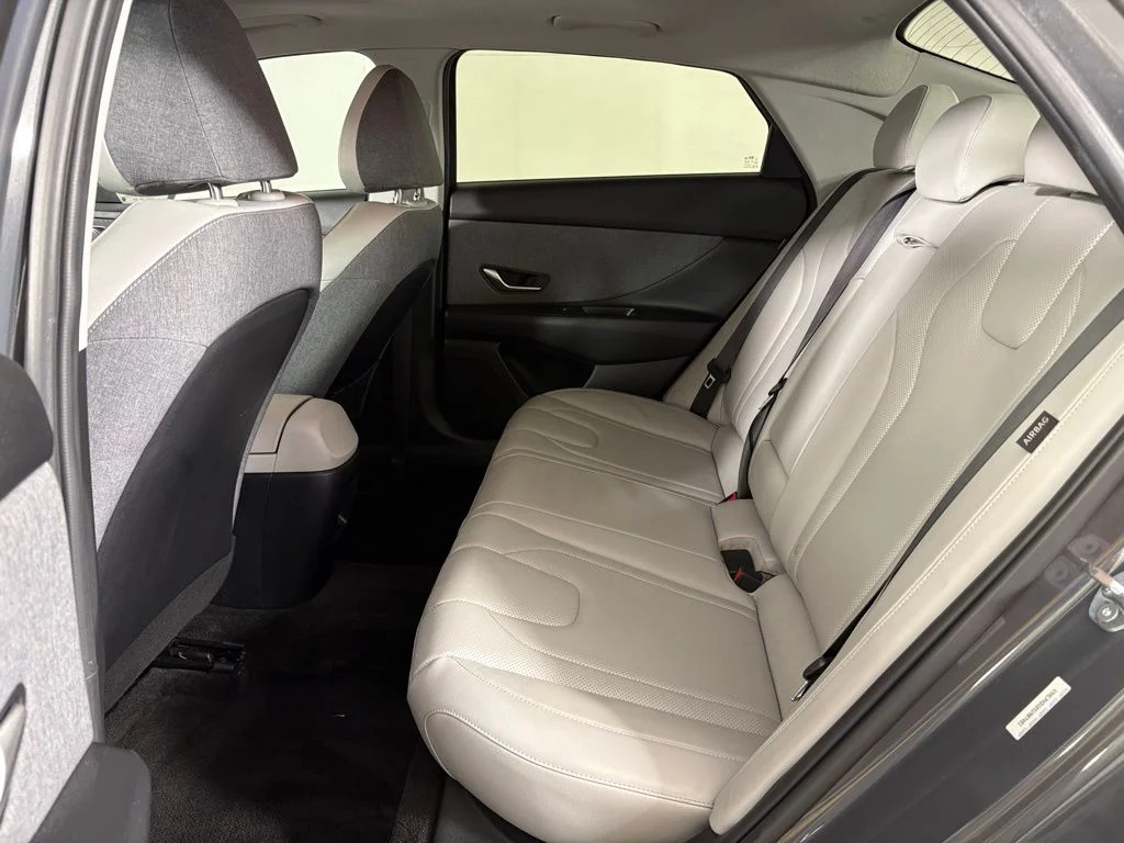 Used 2025 Gray Hyundai Limited image 39