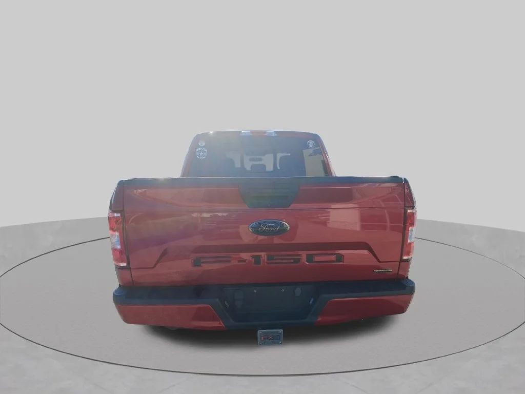 Used 2020 Red Ford XLT image 9