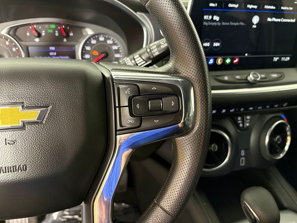 Used 2023 White Chevrolet LT image 23