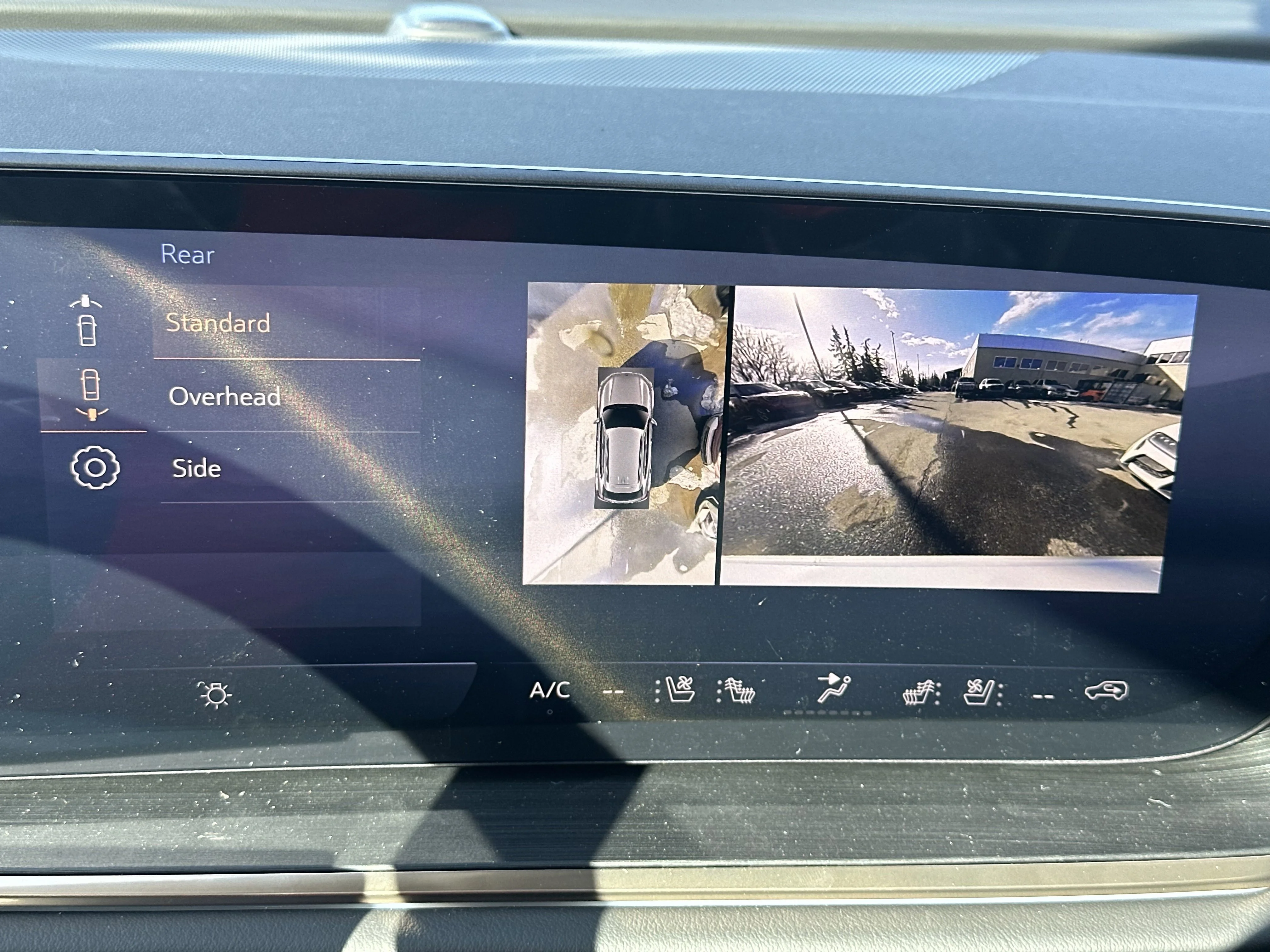 New 2026 Iridescent White Tricoat Buick Avenir image 15