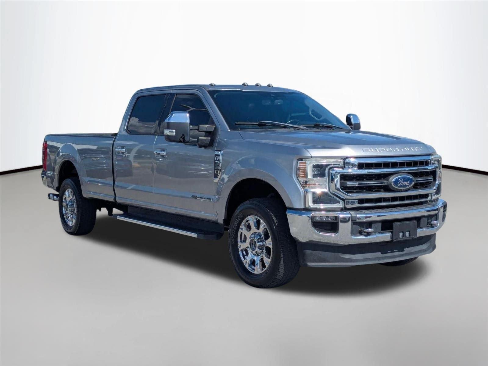 Used 2020 Iconic Silver Metallic Ford LARIAT image 3