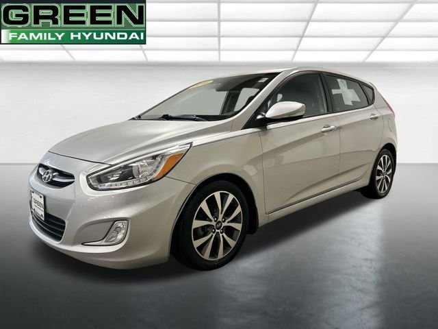 2016 Hyundai Accent Sport 5-Door 6-Speed Automatic's photo