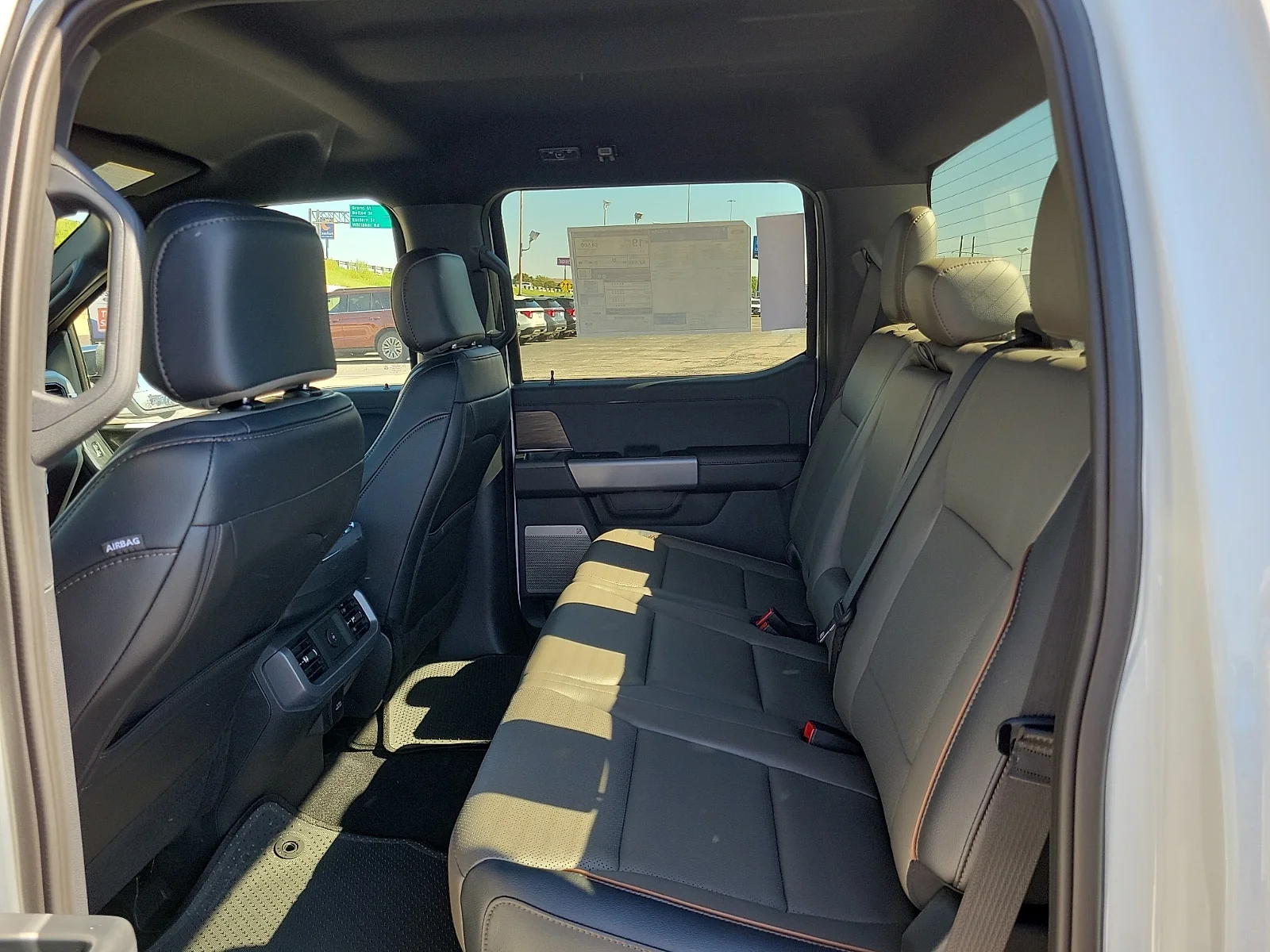 New 2026 Oxford White Ford Lariat&reg; image 9