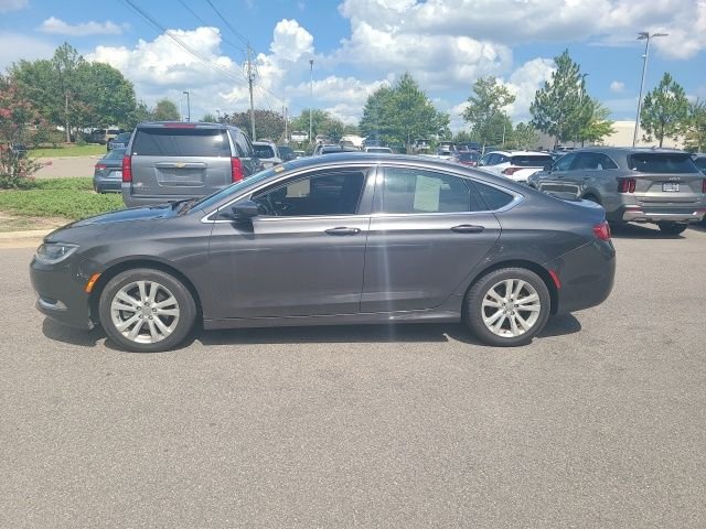 Used 2016 Gray Chrysler Limited image 2
