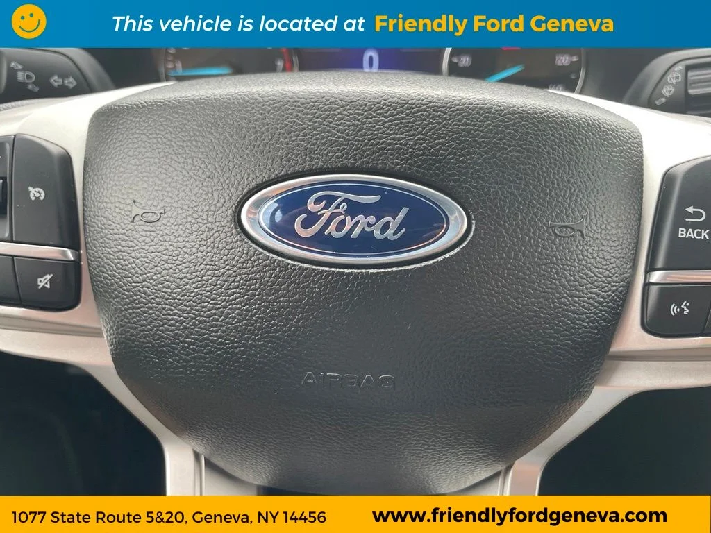 Used 2023 Green Metallic Ford XLT image 16