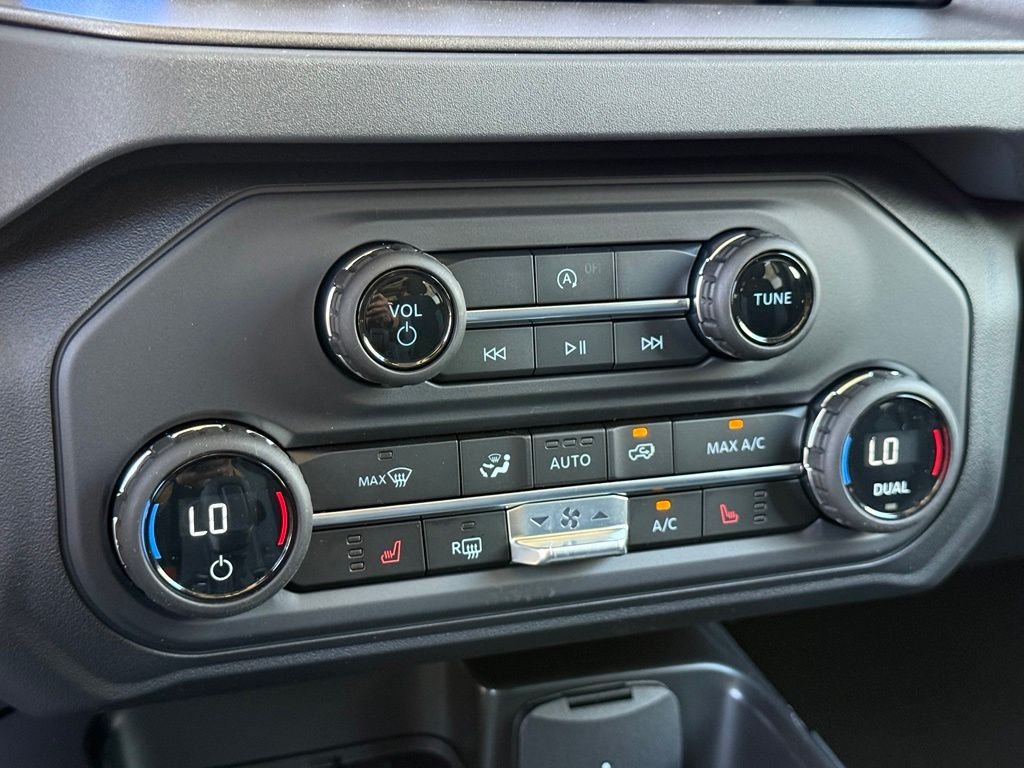 New 2026 Avalanche Gray Ford Big Bend® image 11