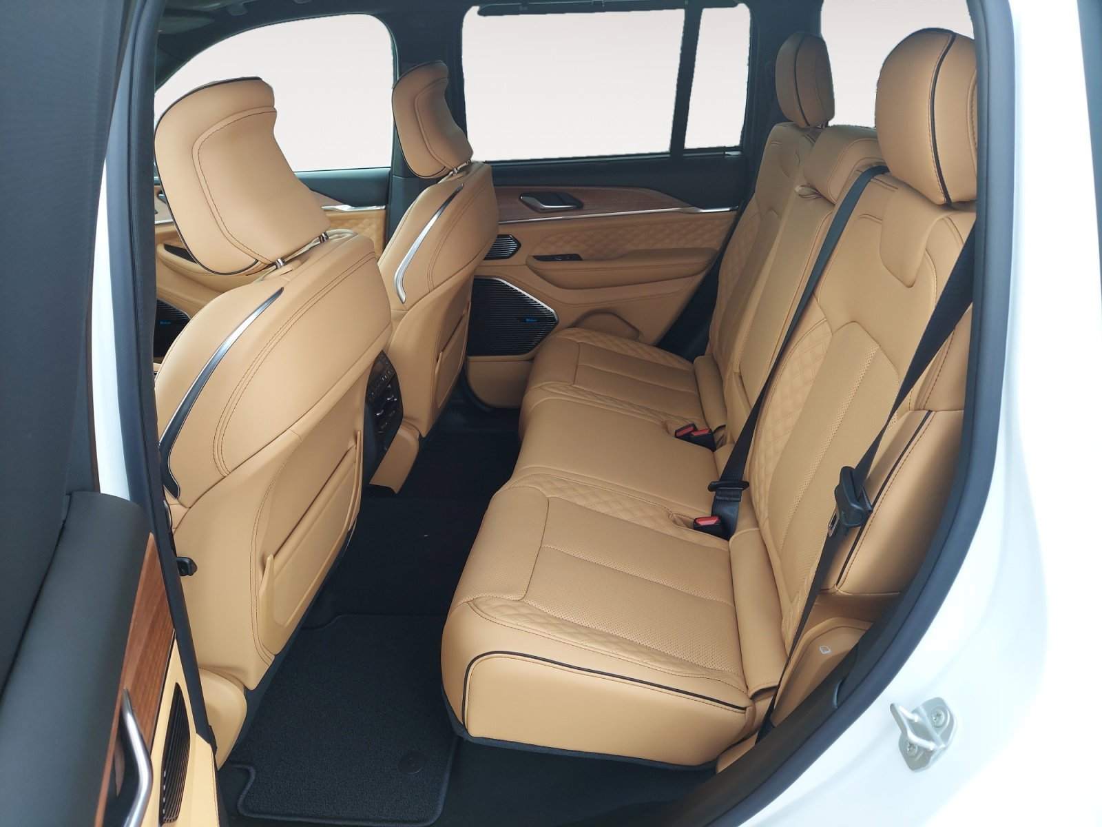 New 2026 Bright White Clearcoat Jeep Summit image 24