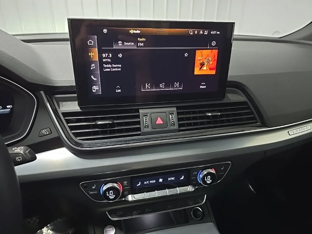 Used 2025 Black Audi 45 S line Premium image 25