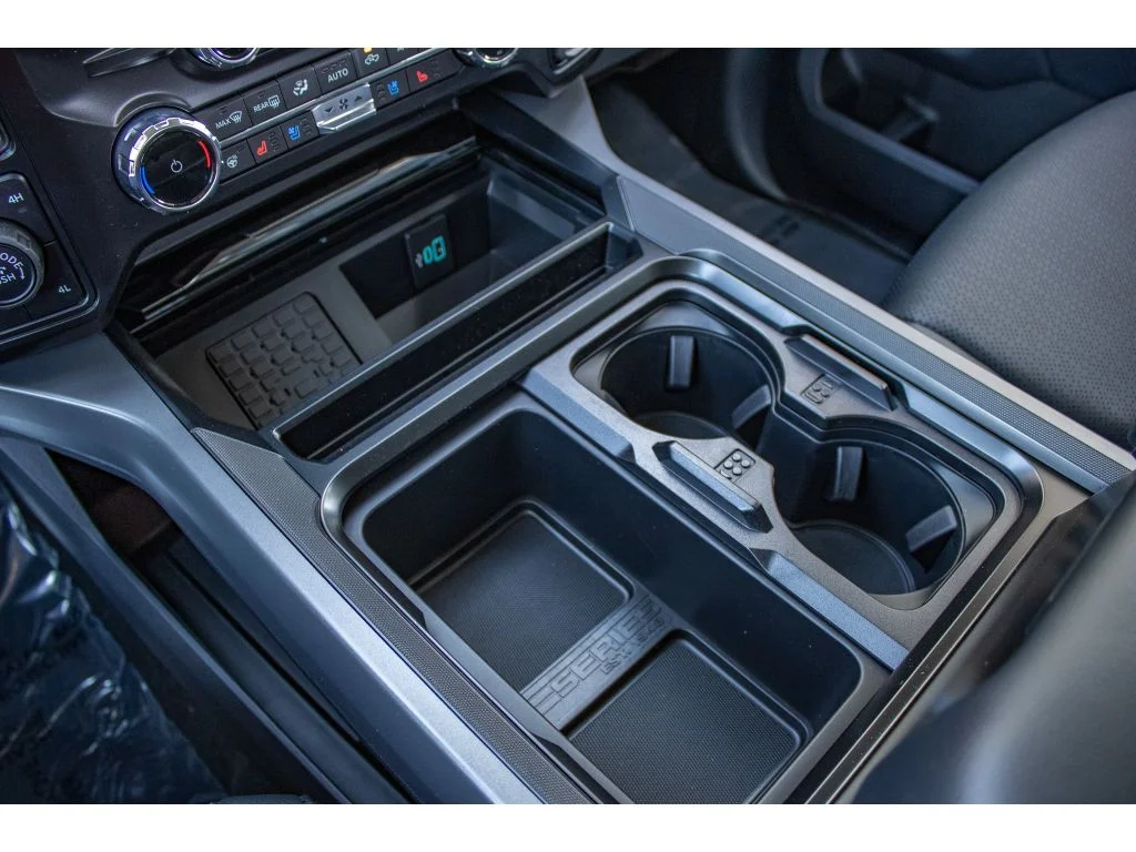 New 2026 Star White Metallic Tri-Coat Ford LARIAT image 56