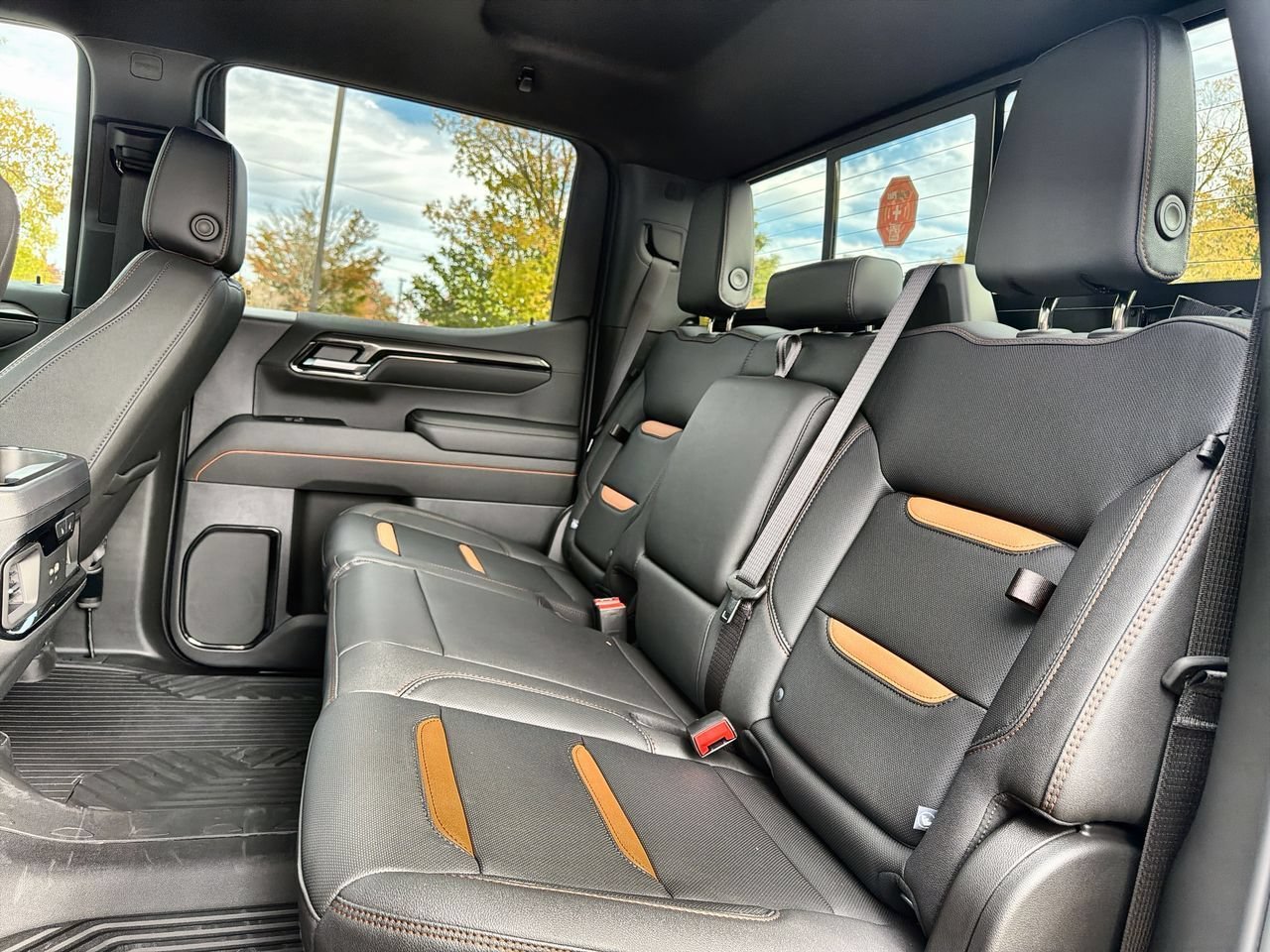 2026 GMC Sierra 1500 AT4 - Photo 20
