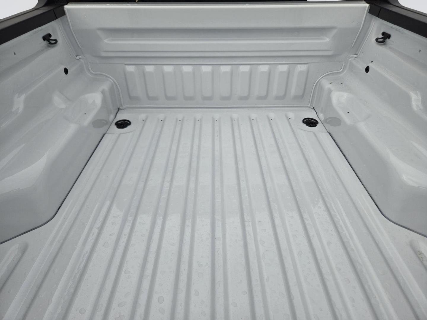 New 2026 Oxford White Ford XLT image 20