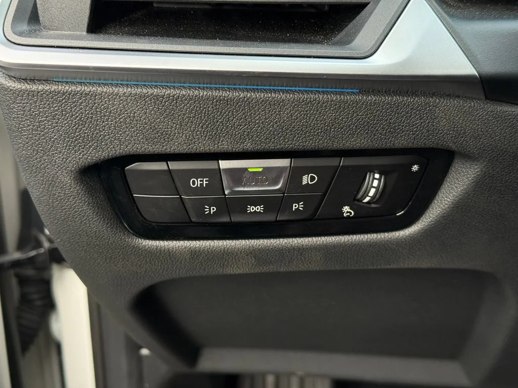 Used 2024  BMW NA image 26