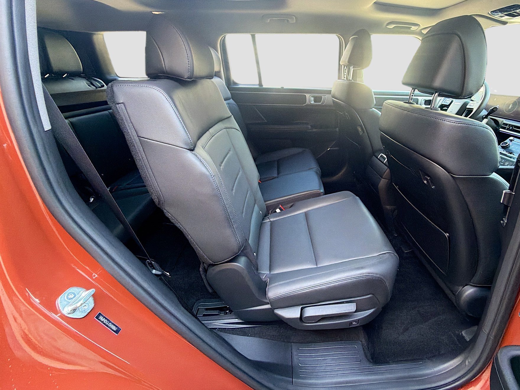 2025 Hyundai Santa Fe Limited - Photo 28