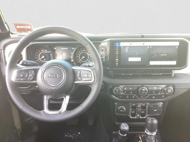New 2026 41 Jeep 4-DOOR SAHARA image 11