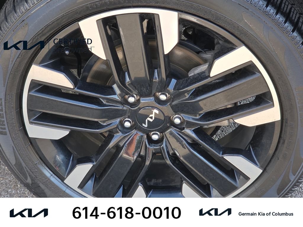 Used 2024 White Kia SX-Prestige image 18