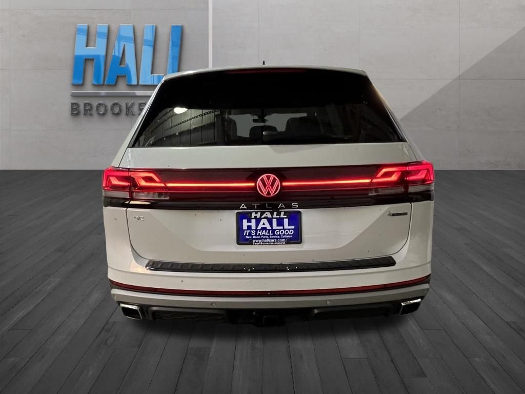 New 2026 White/off-white Volkswagen 2.0T Peak Edition image 4