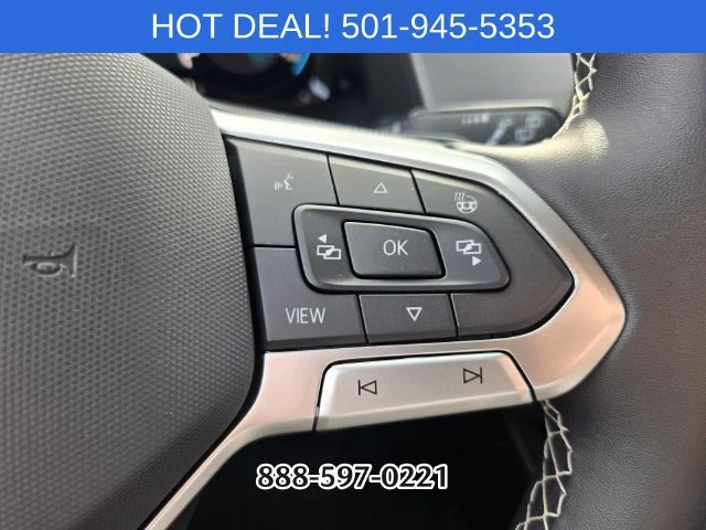 Used 2026 Black Volkswagen SE w/Technology image 26