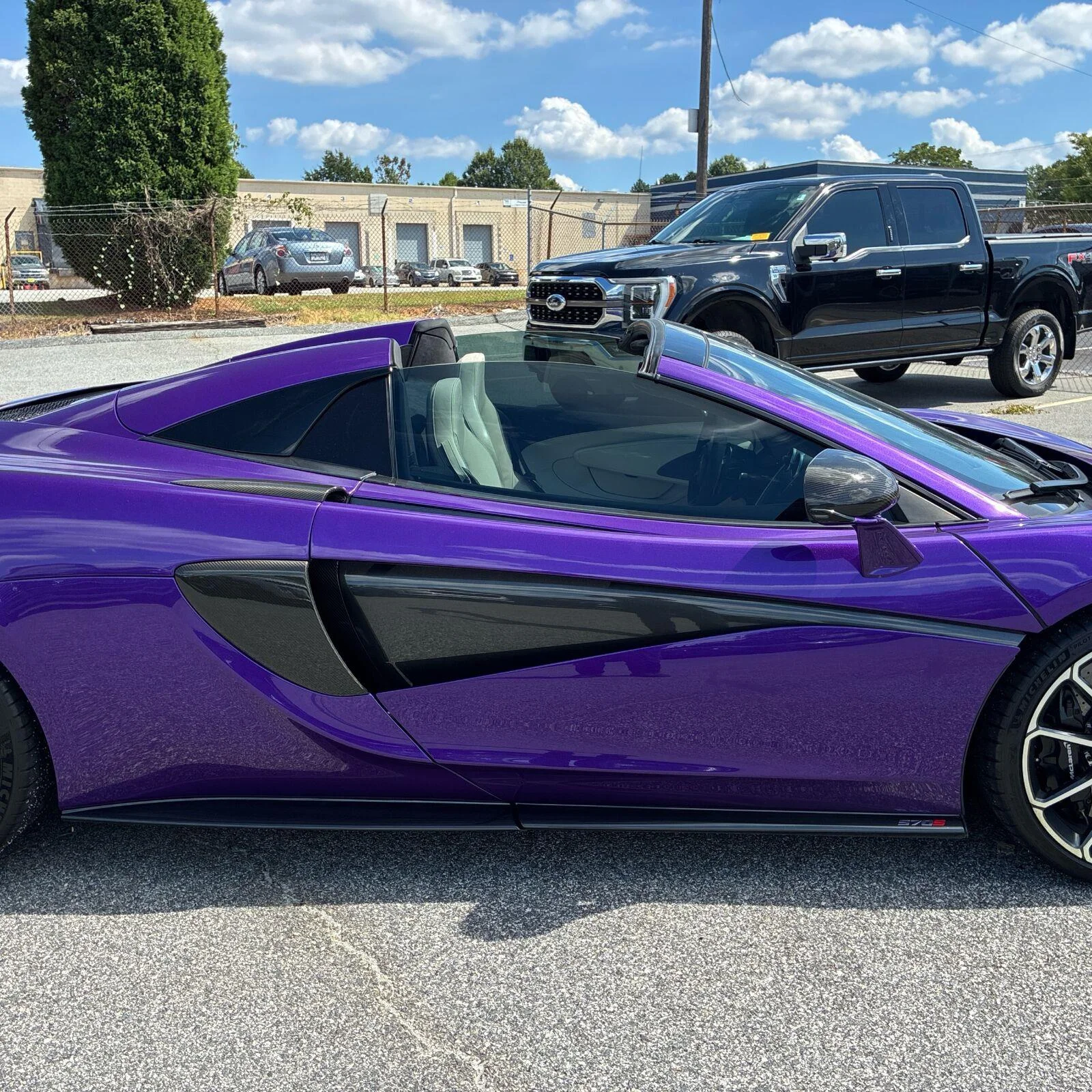 Used 2019 Blue MCLAREN  image 10