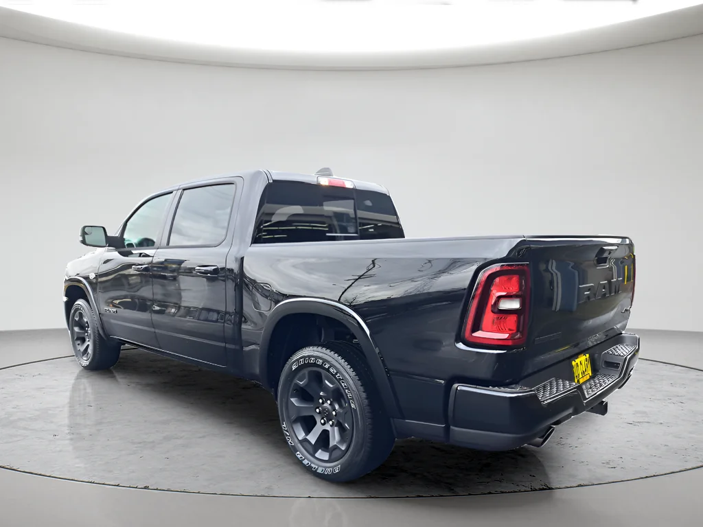 New 2026 Diamond Black Crystal Pearl-Coat Exterior Paint RAM Big Horn/Lone Star image 3