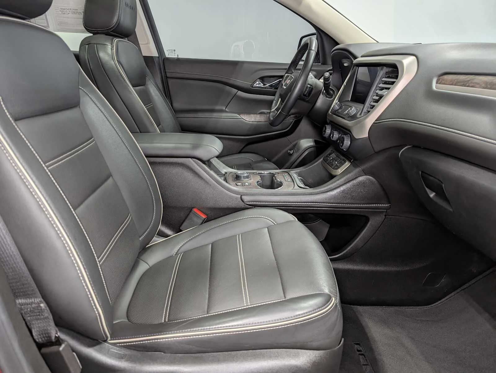 Used 2023 Volcanic Red Tintcoat GMC Denali image 44
