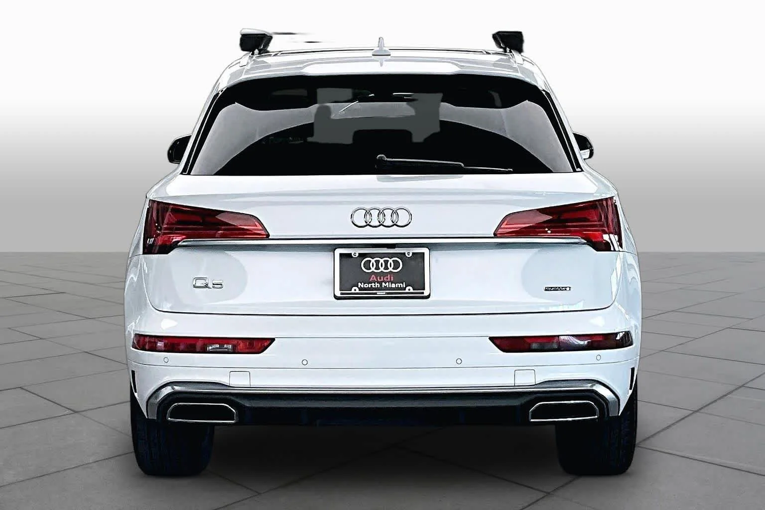 Used 2023 Glacier White Metallic Audi S line Premium Plus image 8