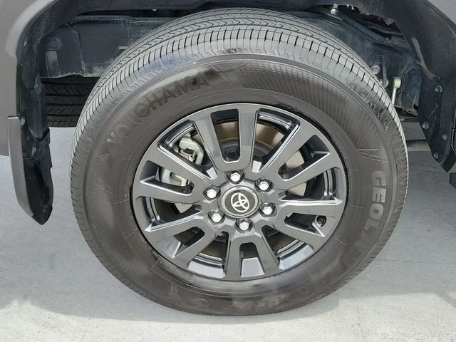 Used 2025 Gray Toyota 1958 image 7