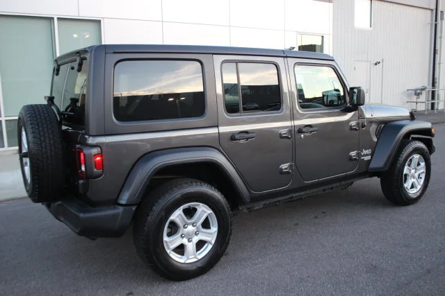 Used 2019 Gray Jeep Unlimited Sport S image 26