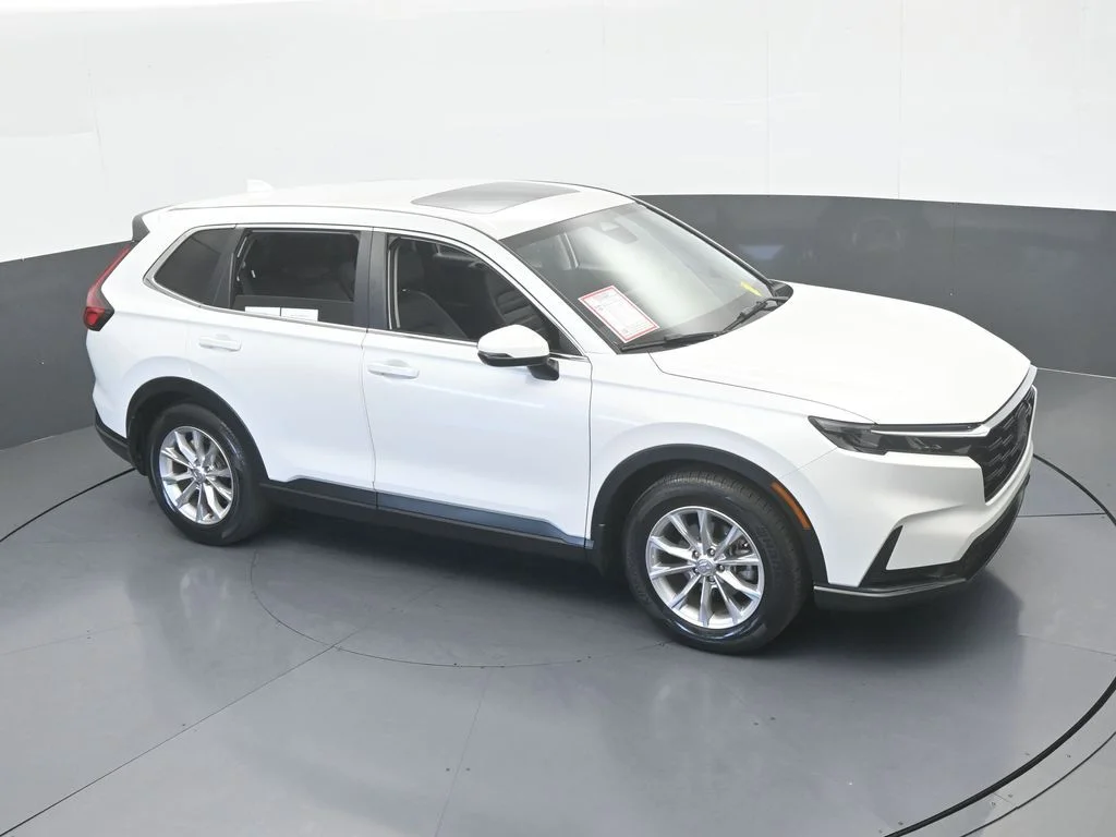 Used 2024 White Honda EX-L image 54