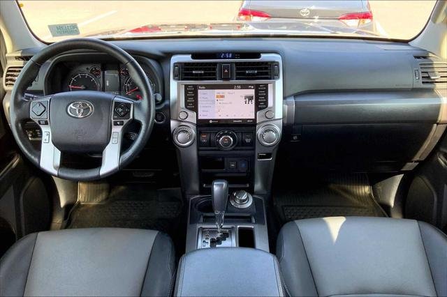 Certified Used 2023 MAGNETIC GRAY MET. Toyota  image 16
