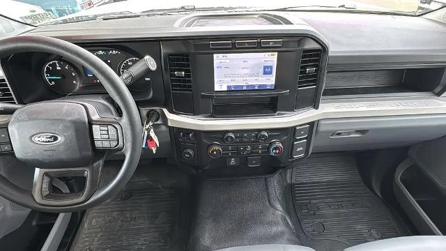 New 2024 Oxford White Ford F-450® XL image 24
