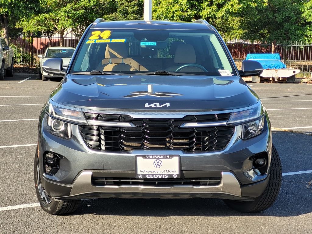 Used 2024 Gray Kia EX image 3