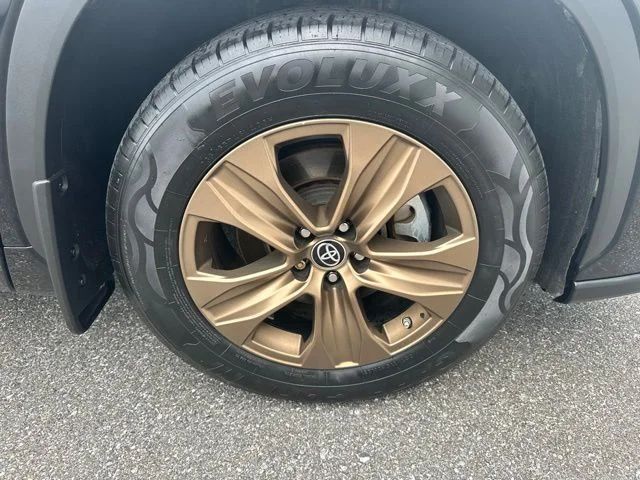 Certified Used 2022 Midnight Black Metallic Toyota Bronze Edition image 11