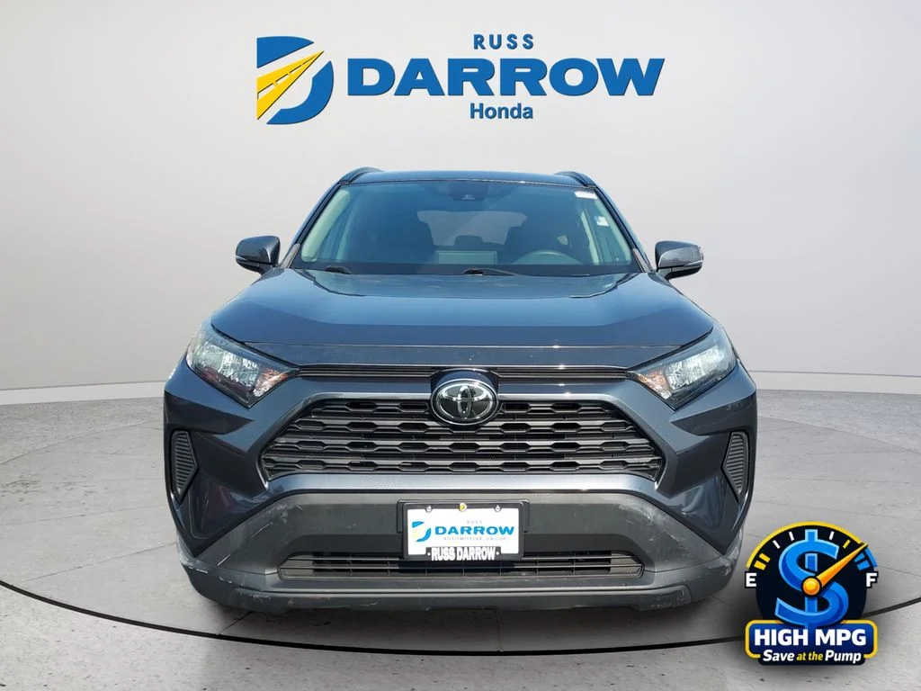 Used 2020 Gray Toyota LE image 8