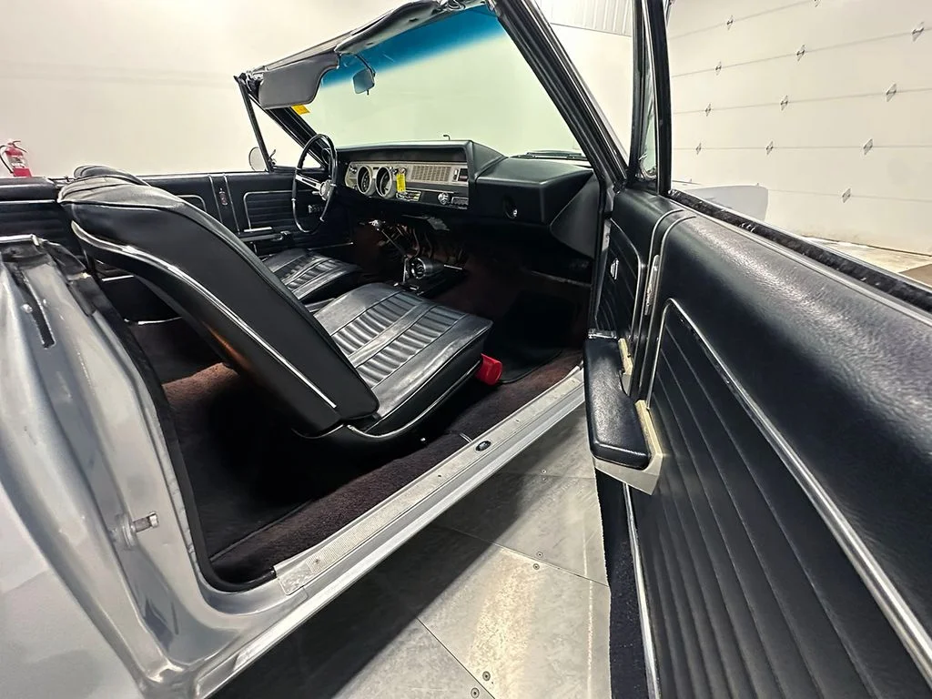 Used 1966 Silver Oldsmobile  image 70