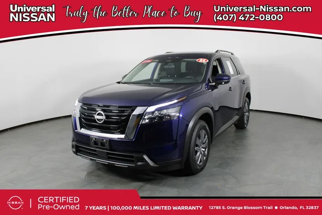 2025 Nissan Pathfinder SV