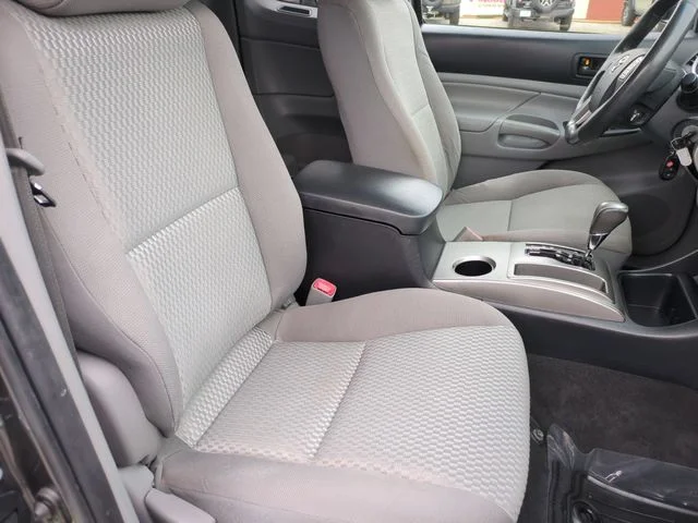 Used 2013 Gray Toyota PreRunner image 31