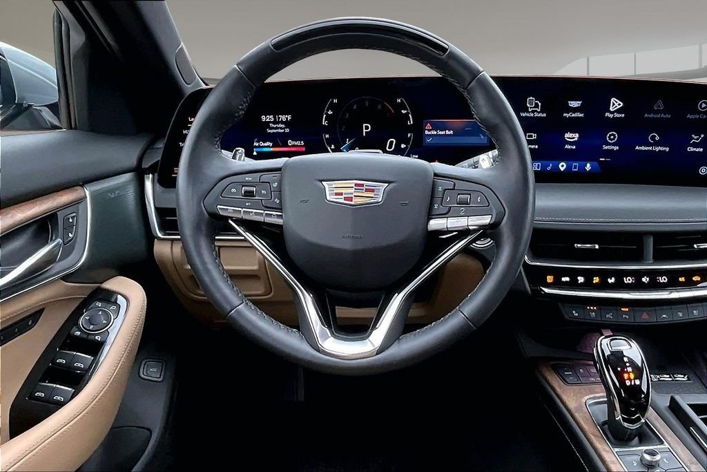 Used 2025 Silver Cadillac Premium Luxury image 5