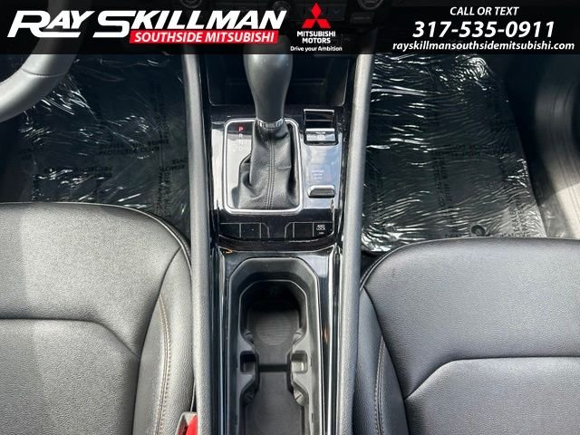 Used 2024 Gray Jeep Limited image 19