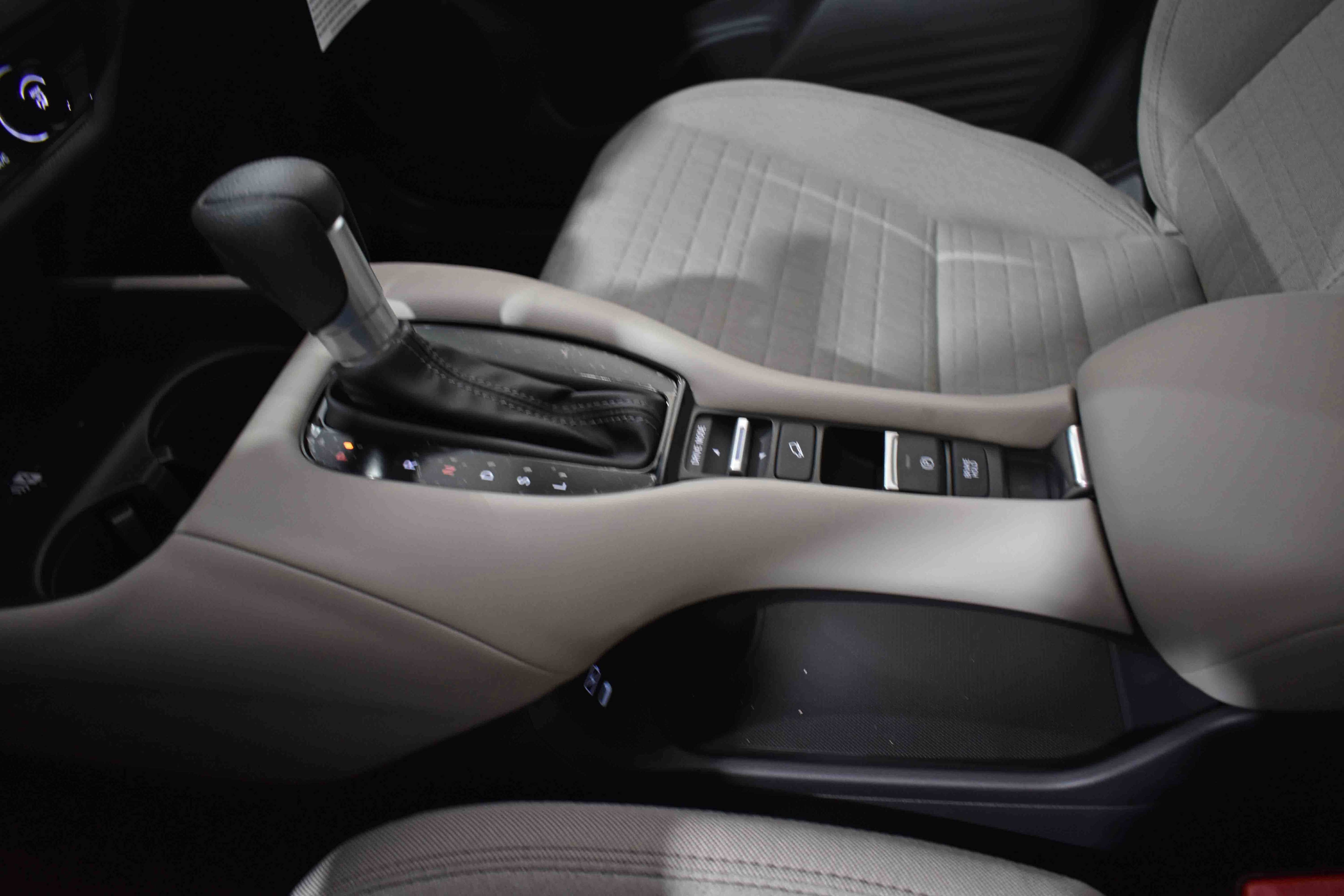 2026 Honda HR-V LX - Photo 25