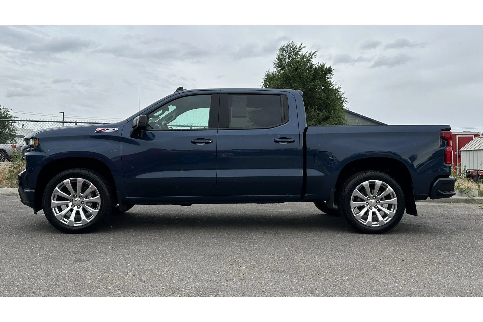 Used 2019  Chevrolet RST image 6