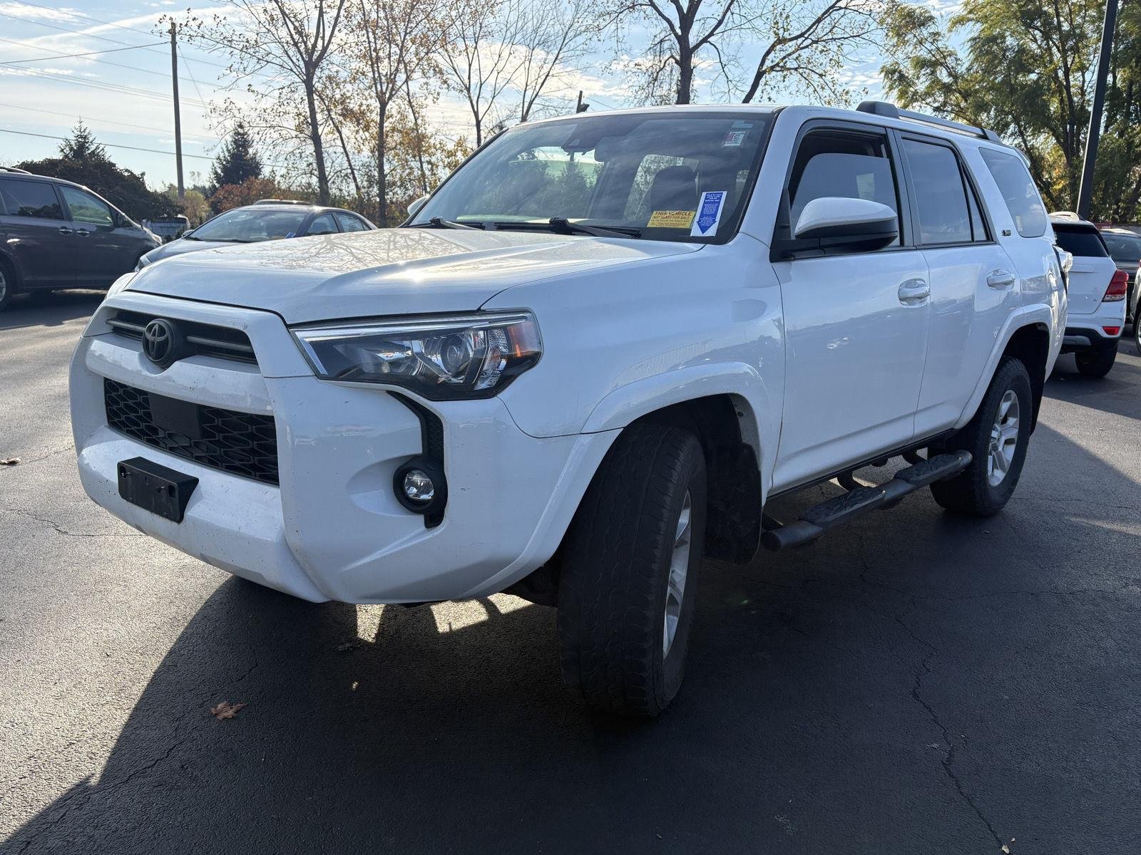 Used 2021 Super White Toyota SR5 image 6