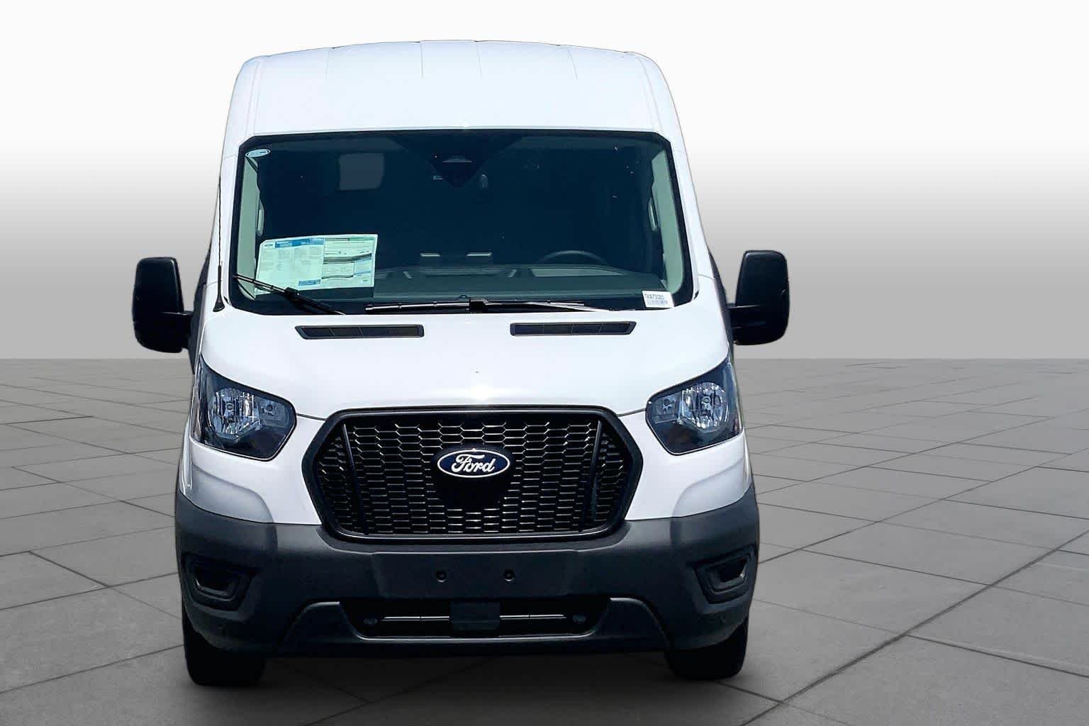 New 2026 Oxford White Ford Passenger Van XL image 3