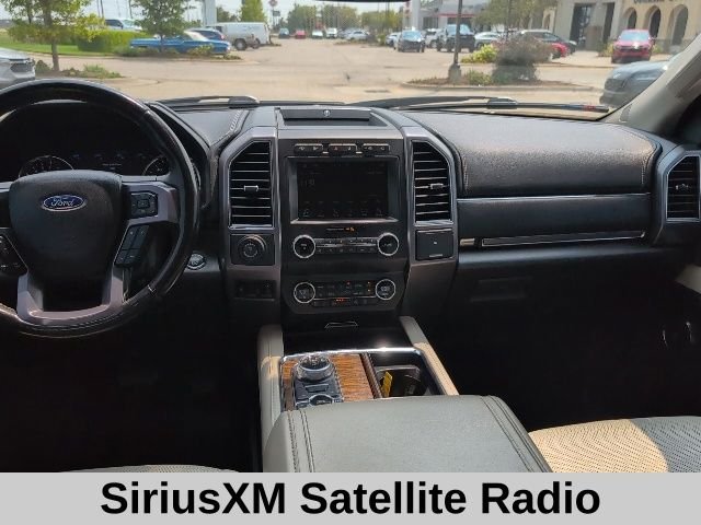 Used 2019 Magnetic Ford Platinum image 5