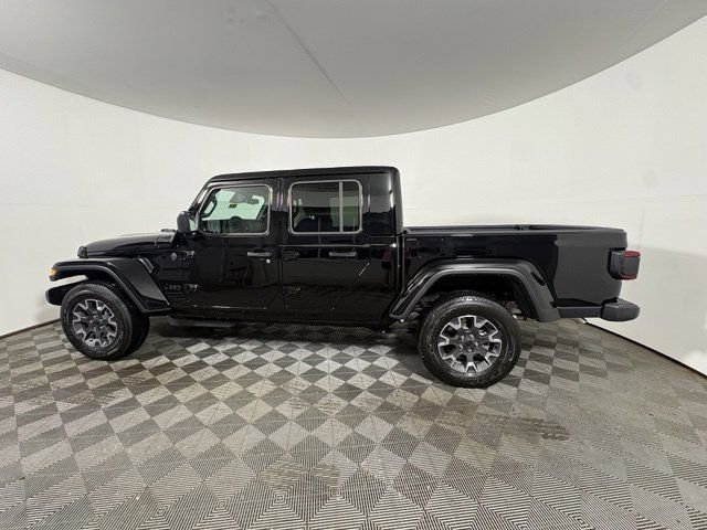 New 2026 Black Jeep Sahara image 4