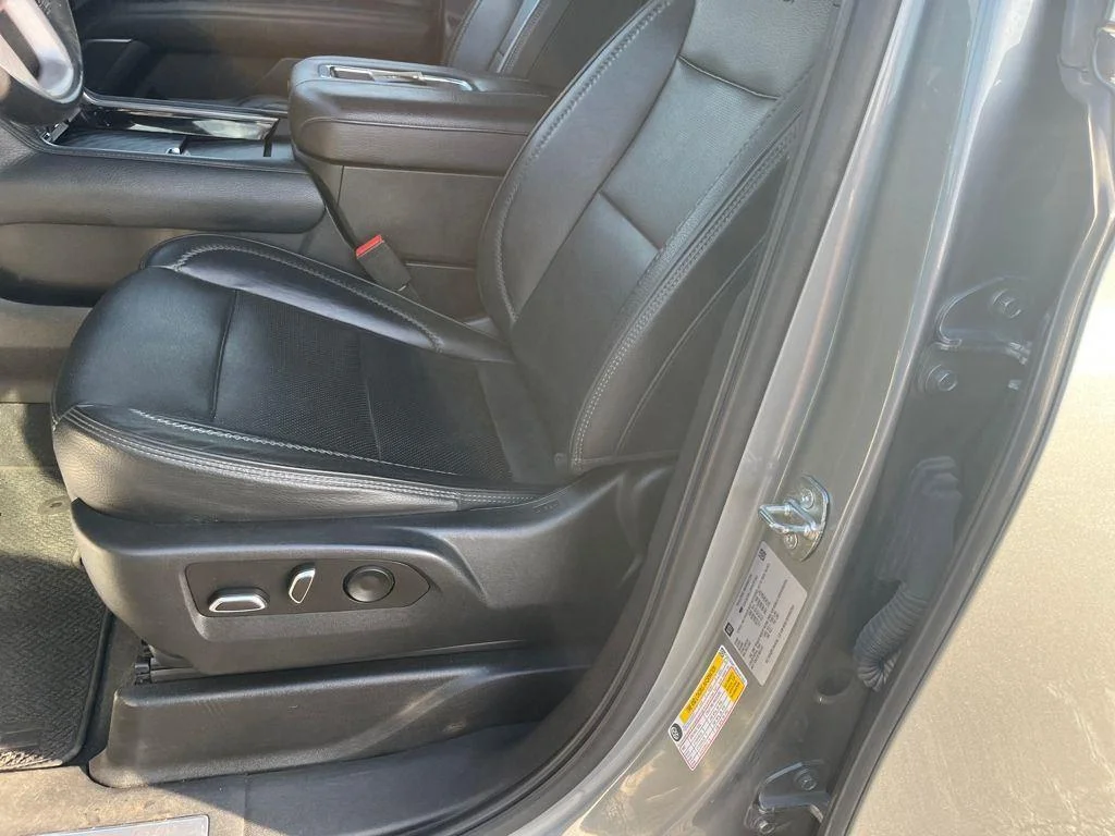 2023 GMC Yukon Denali - Photo 21
